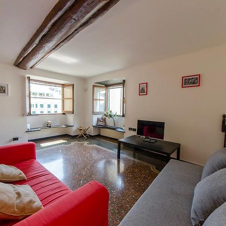 Joivy Colorful Flat For 5 Close To Piazza De Ferrari Cenova Dış mekan fotoğraf